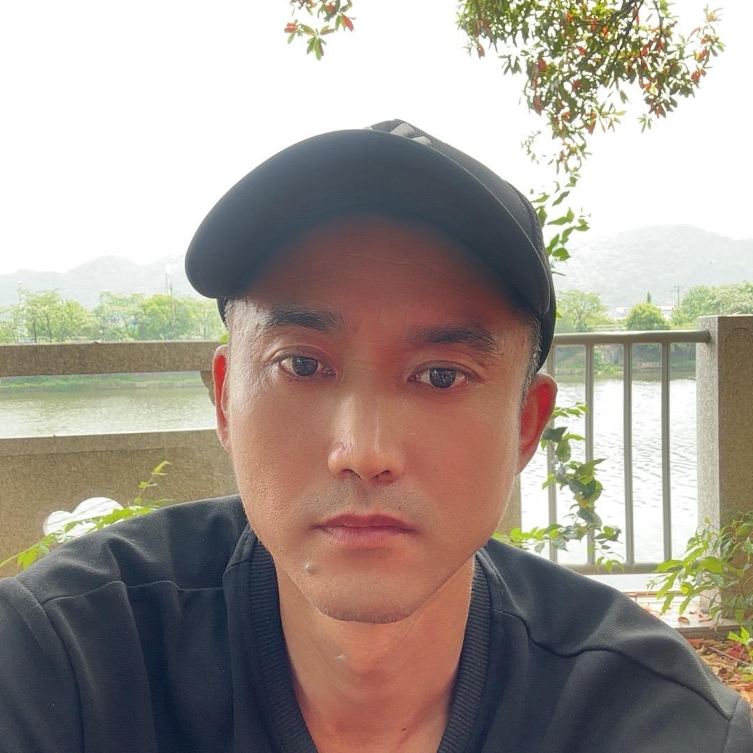 横店躺平群众演员