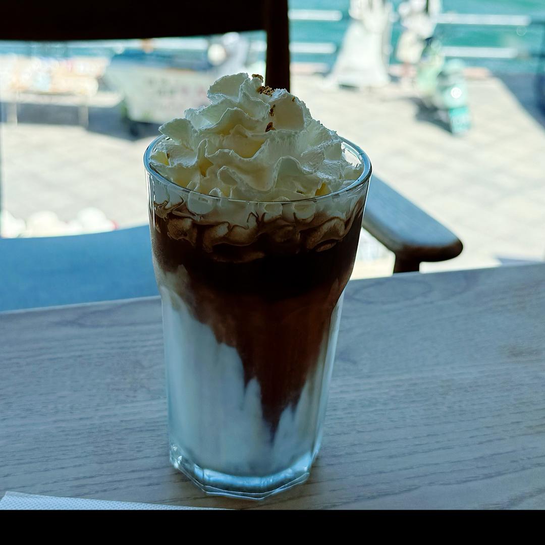 ʟ̆̈ᴜ̆̈ᴄ̆̈ᴋ̆̈ʏ̆̈