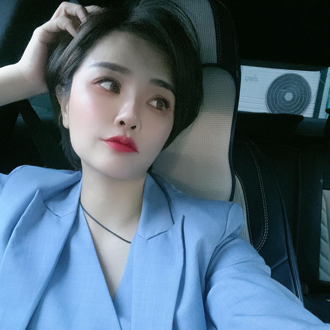 村花是小芳呀