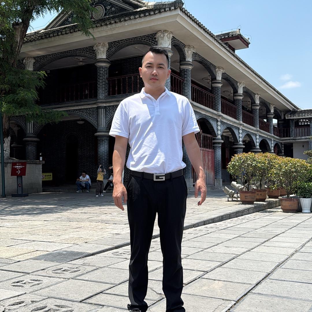 草鞋征客