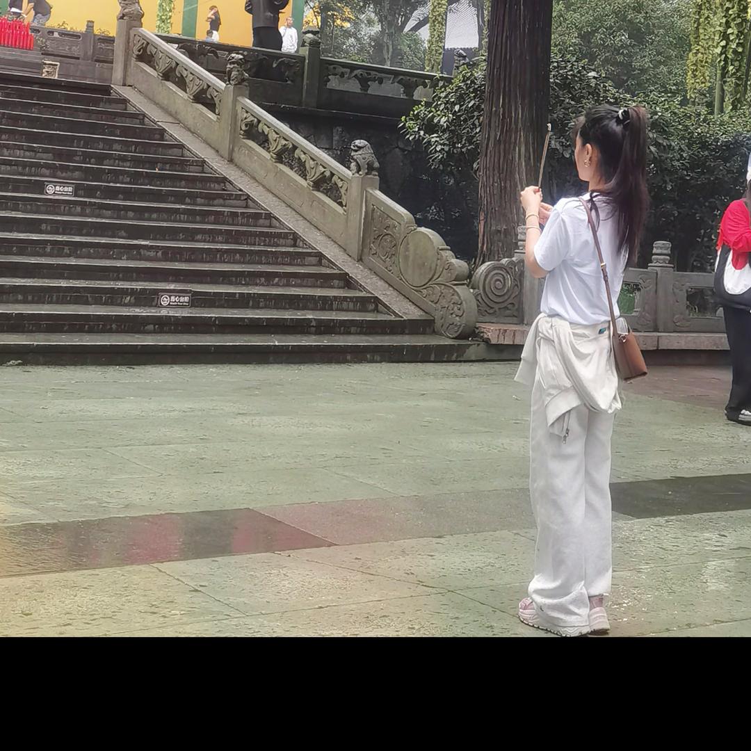 露露