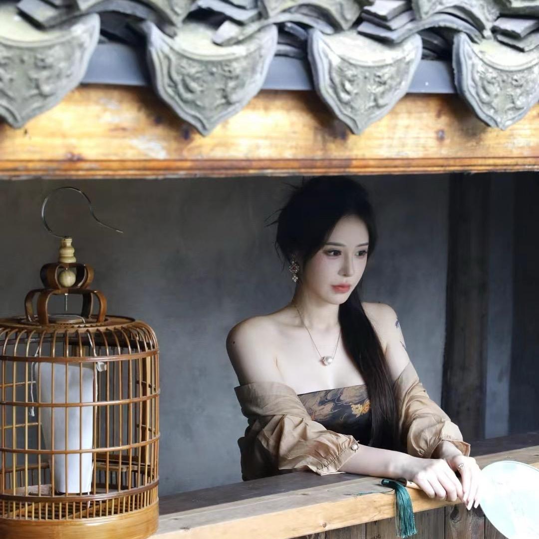 金枝轻奢女装
