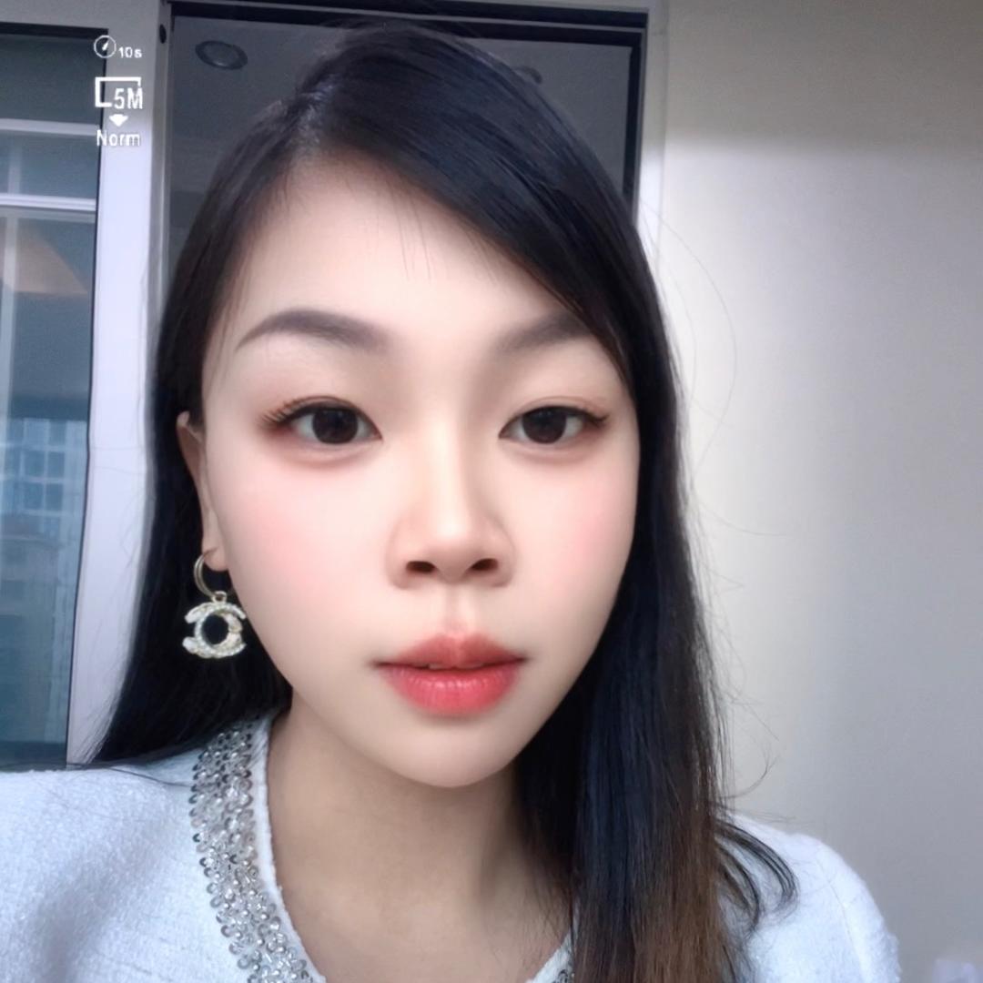 馨💕彤🌻📷