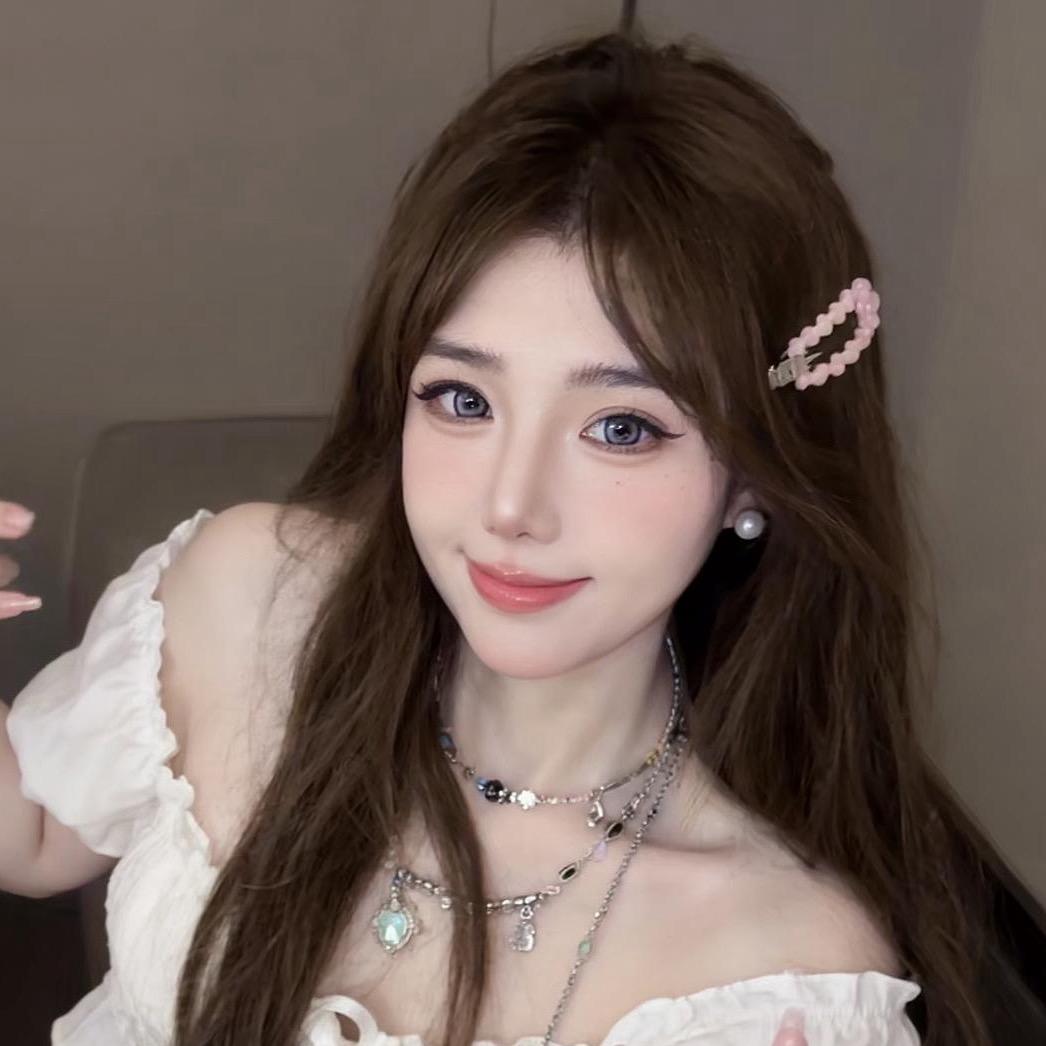 曼曼呀