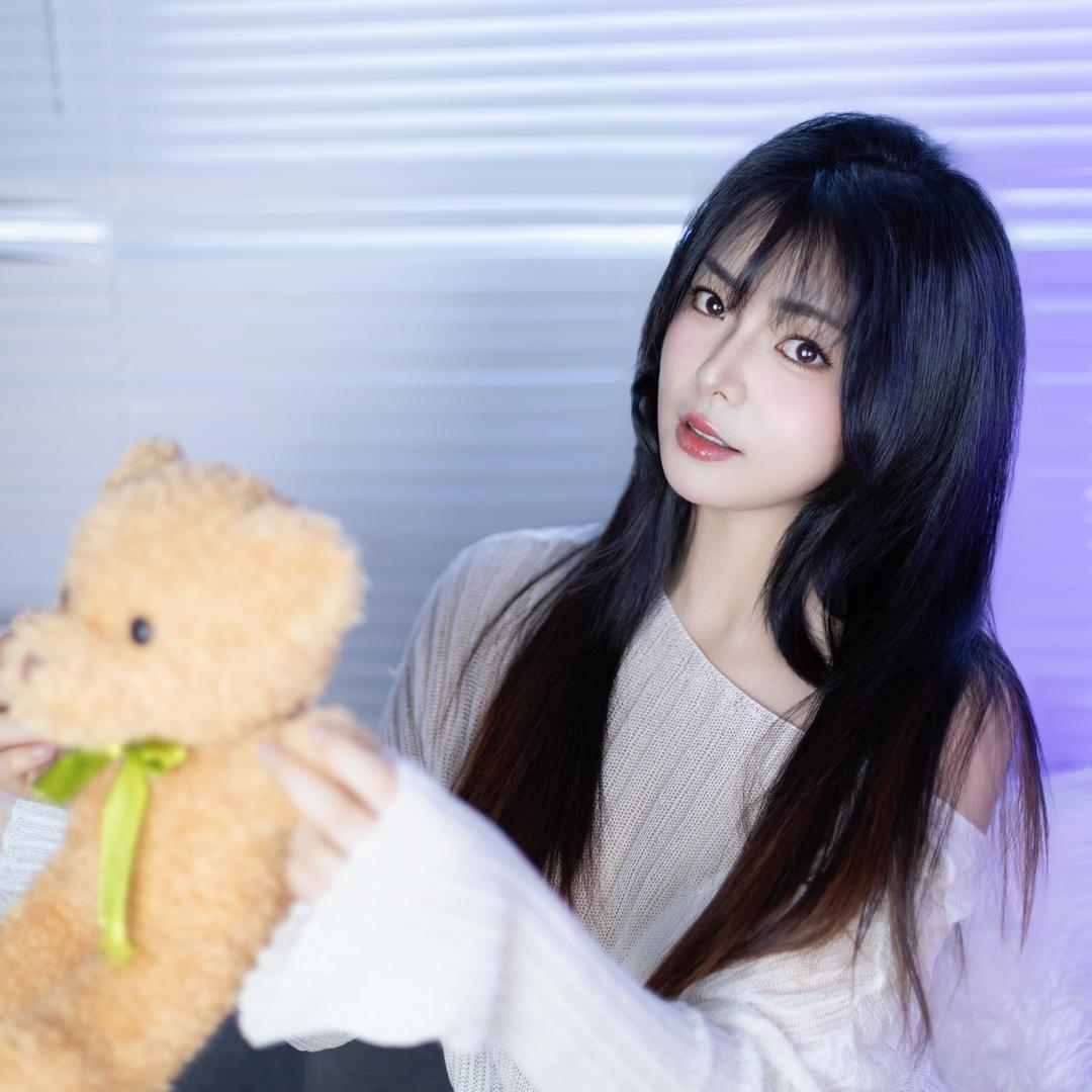 吃桔子的花花