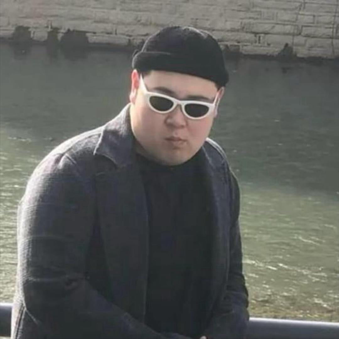萌子