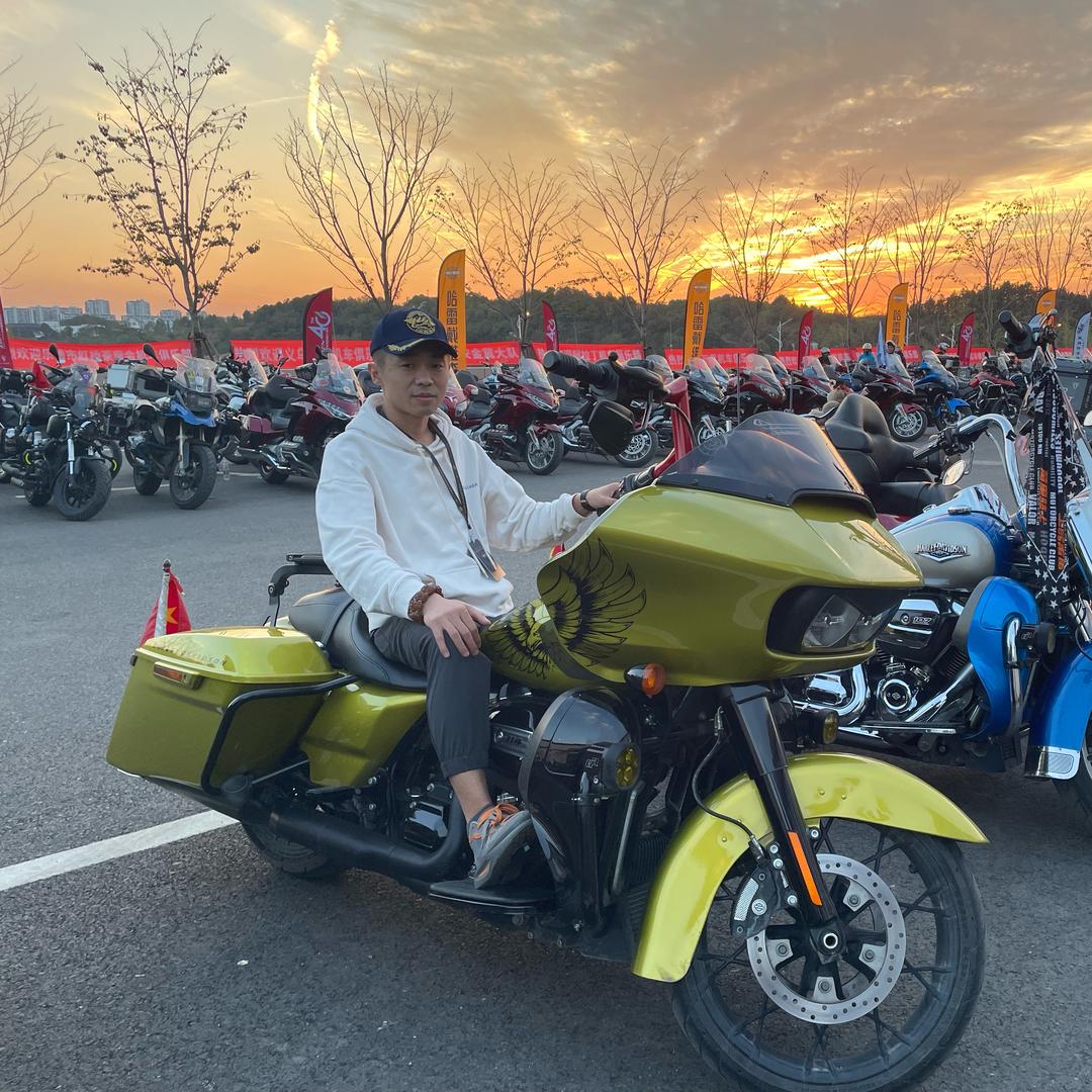 栋哥的朋友圈