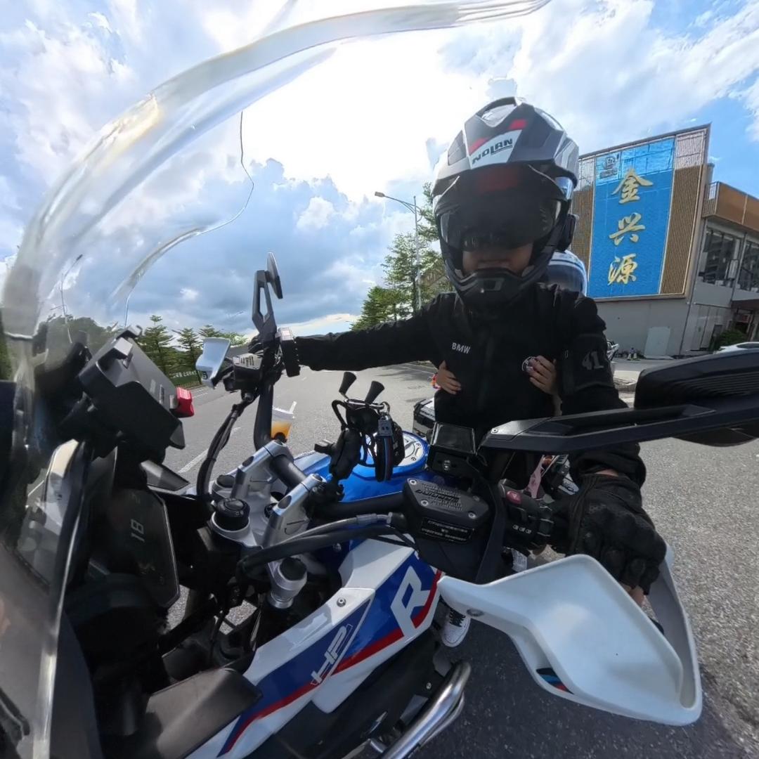 @金兴源酒楼李先生ｍｉｎｇ