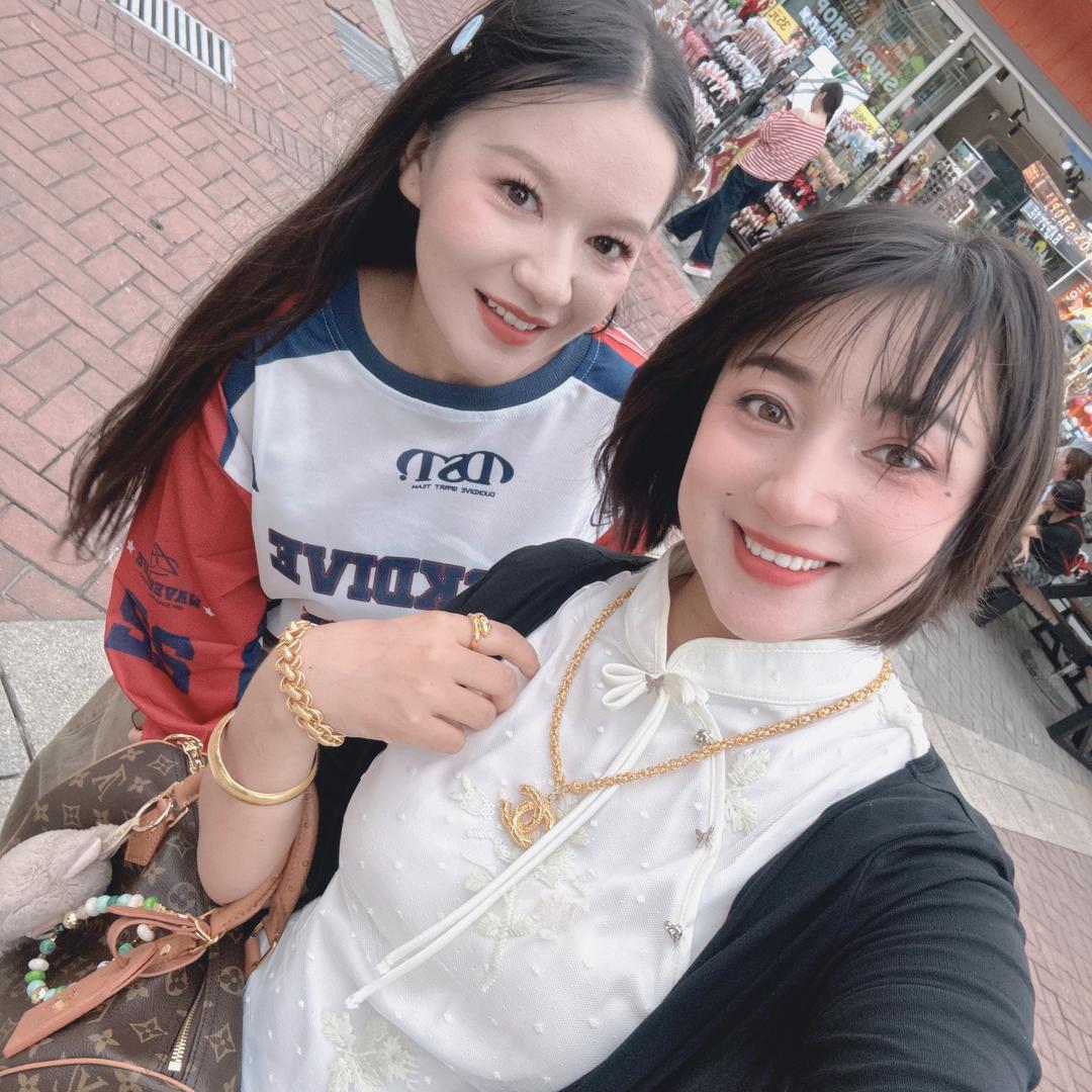 孜娜～