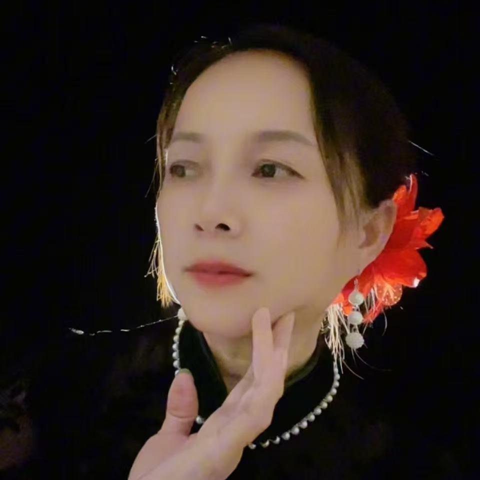 邪魔助理🔥芳玲手势舞