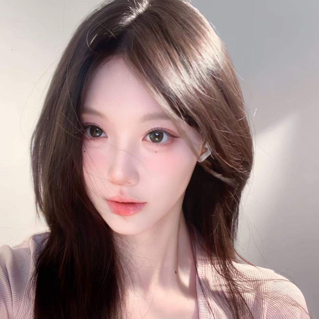 西西爱吃鸡爪