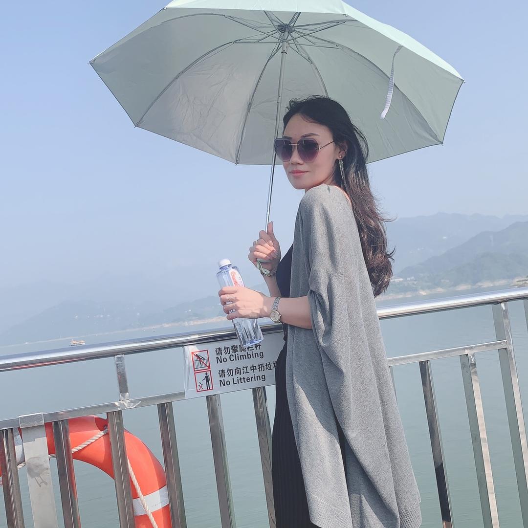 😊燕姿绝美👗