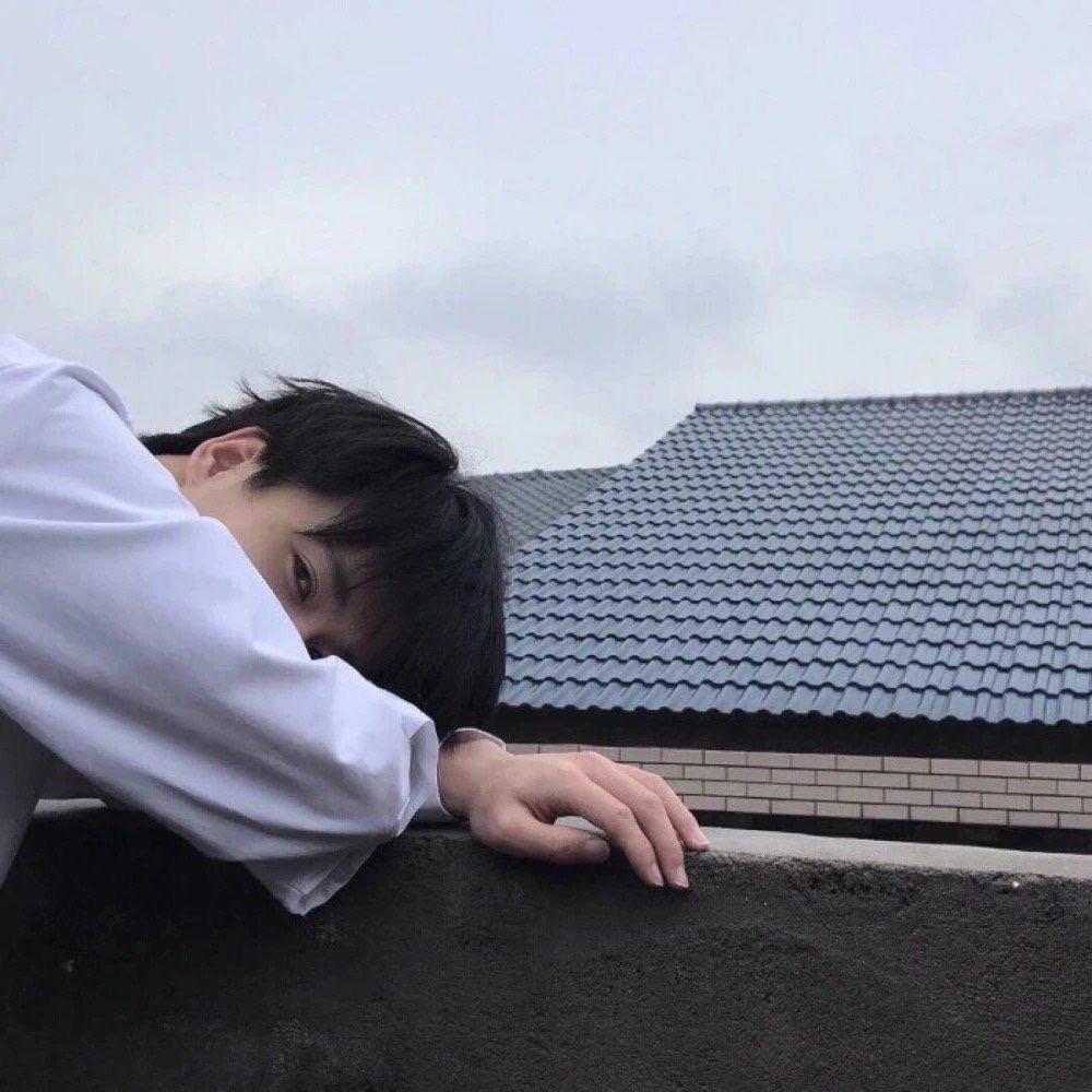 越今朝-