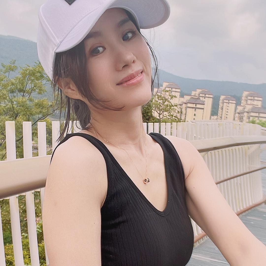 媚宝