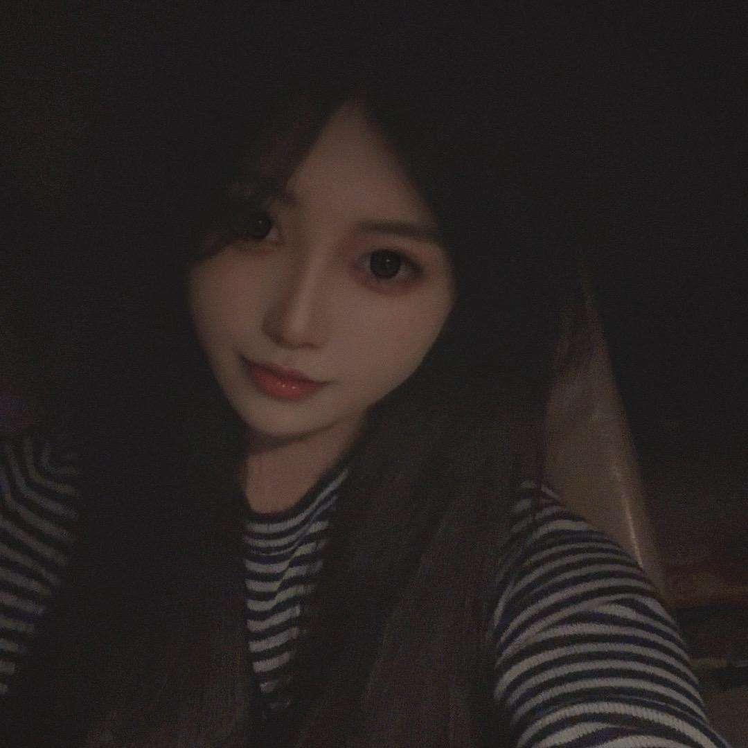 C 小柒