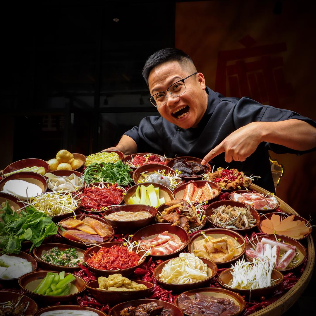 麻焦焦重庆火锅曾老板