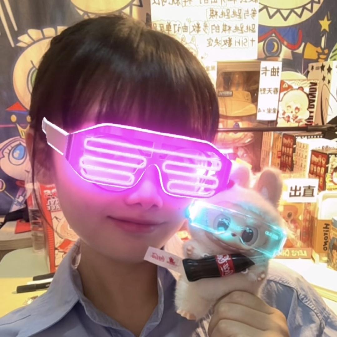 露露潮玩