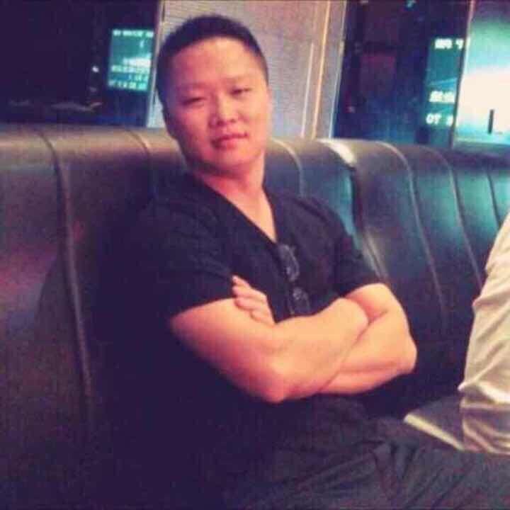 笑笑头像