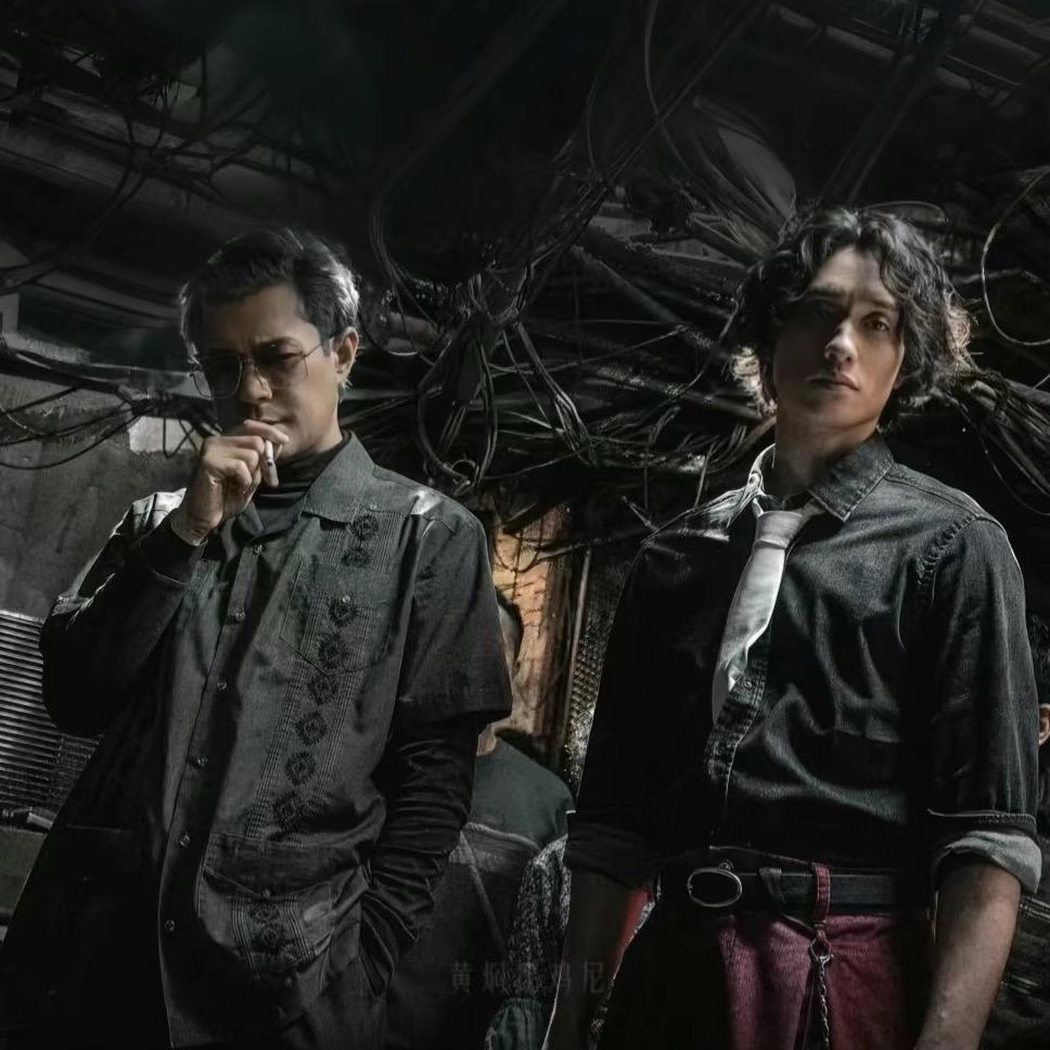 一杯冰美式加糖