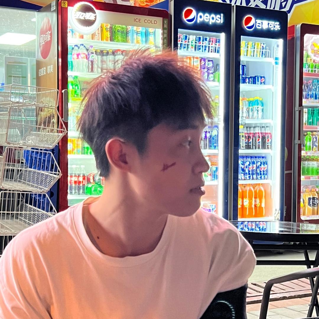 姚萌