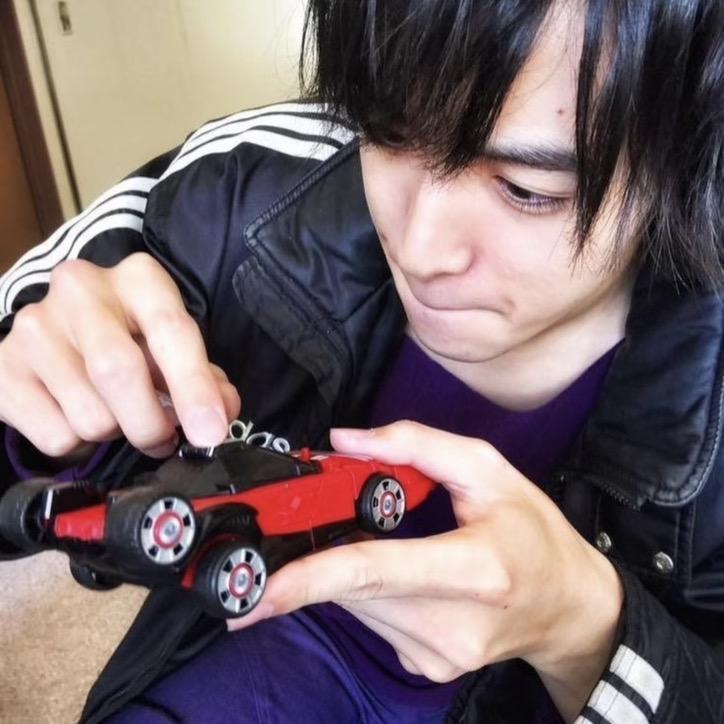 别管了先看特摄