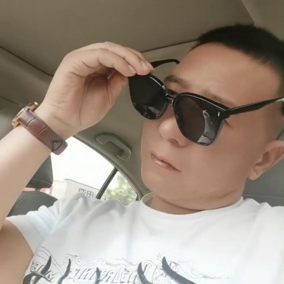 渣渣辉吆
