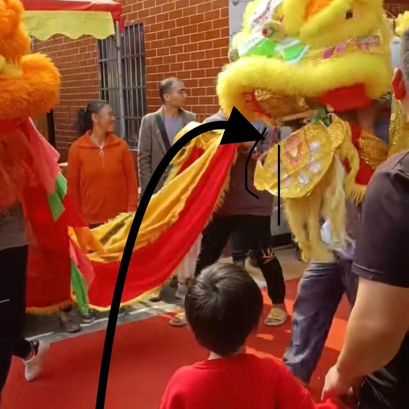 錱泰