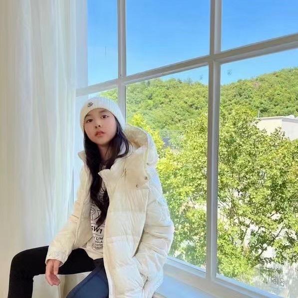 爱笑的女孩