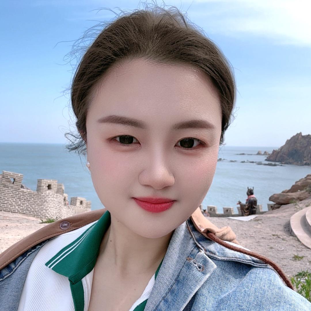 清月☁️