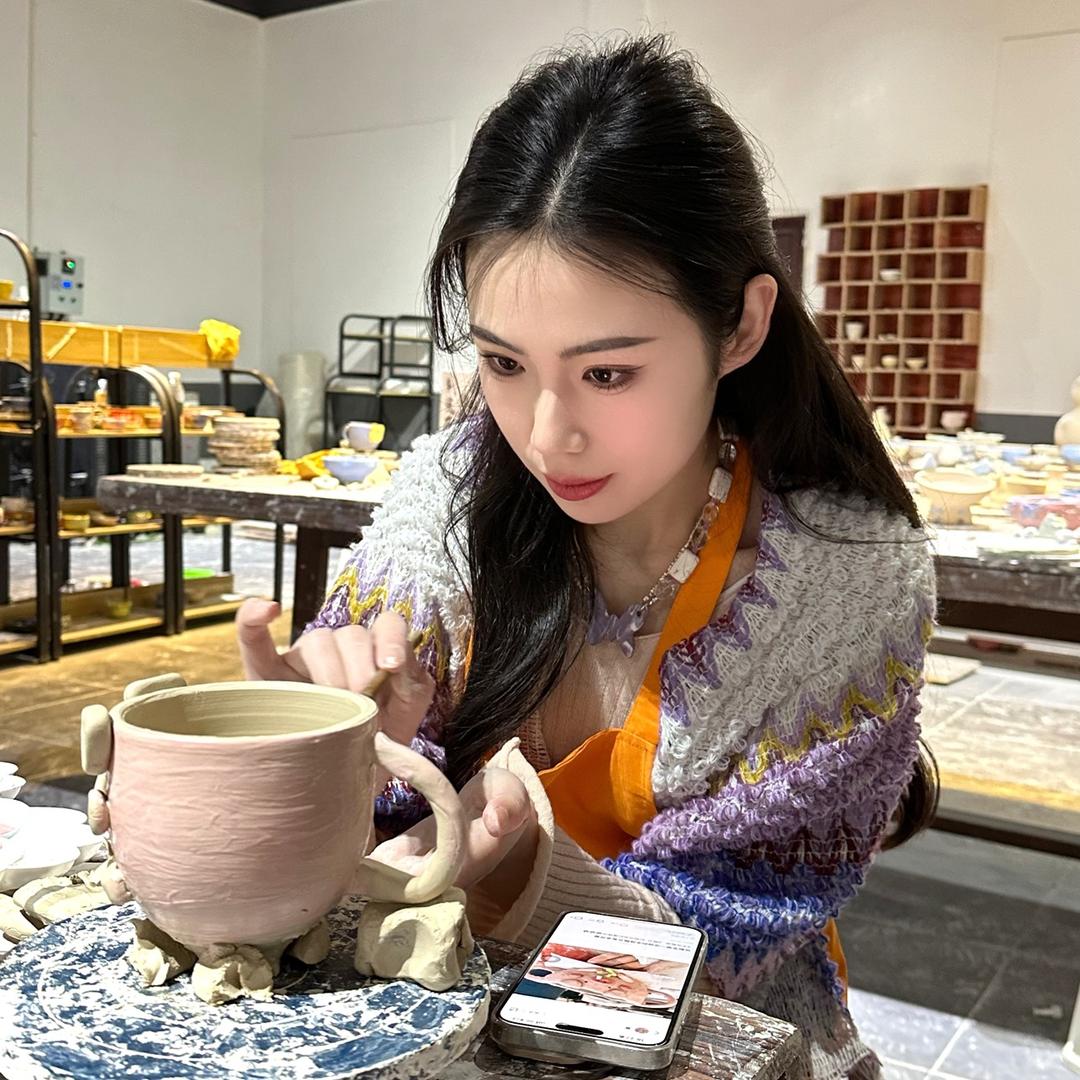 Jia佳