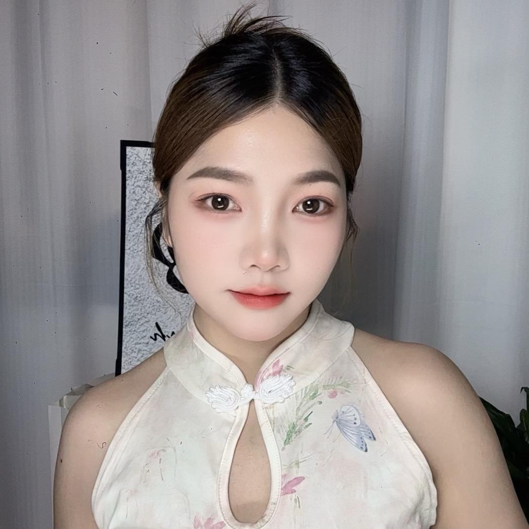 娜米