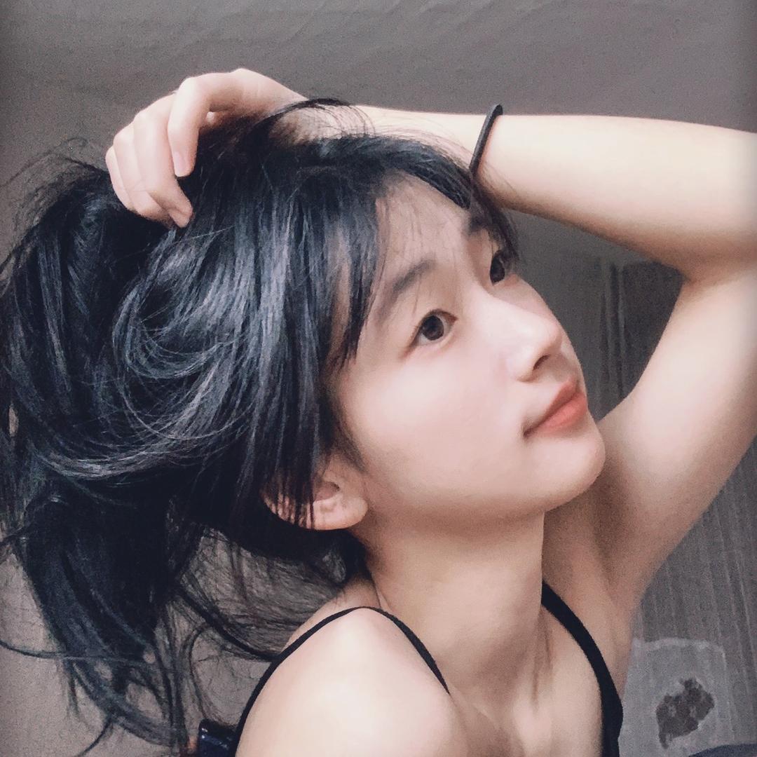 佳欣.