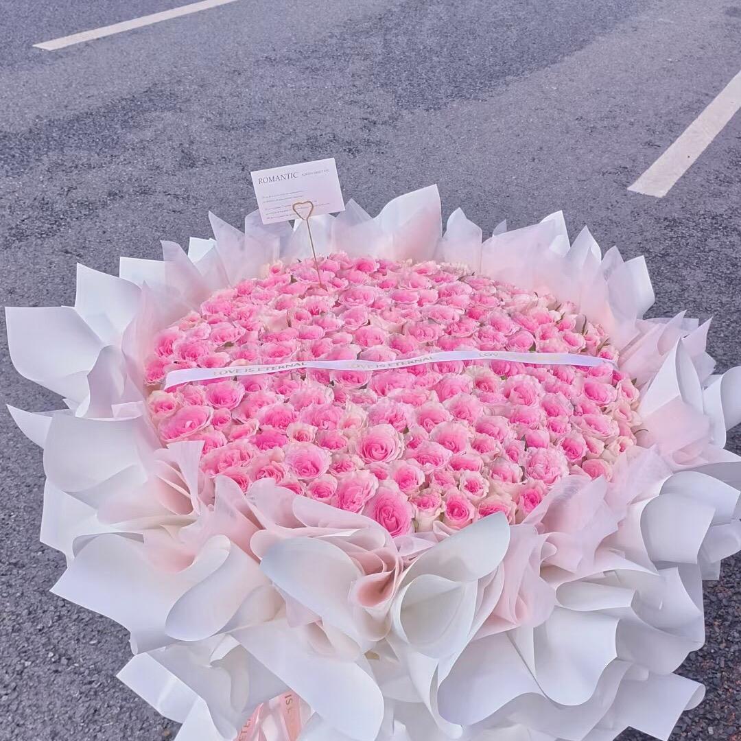 台山台城花店 工作室
