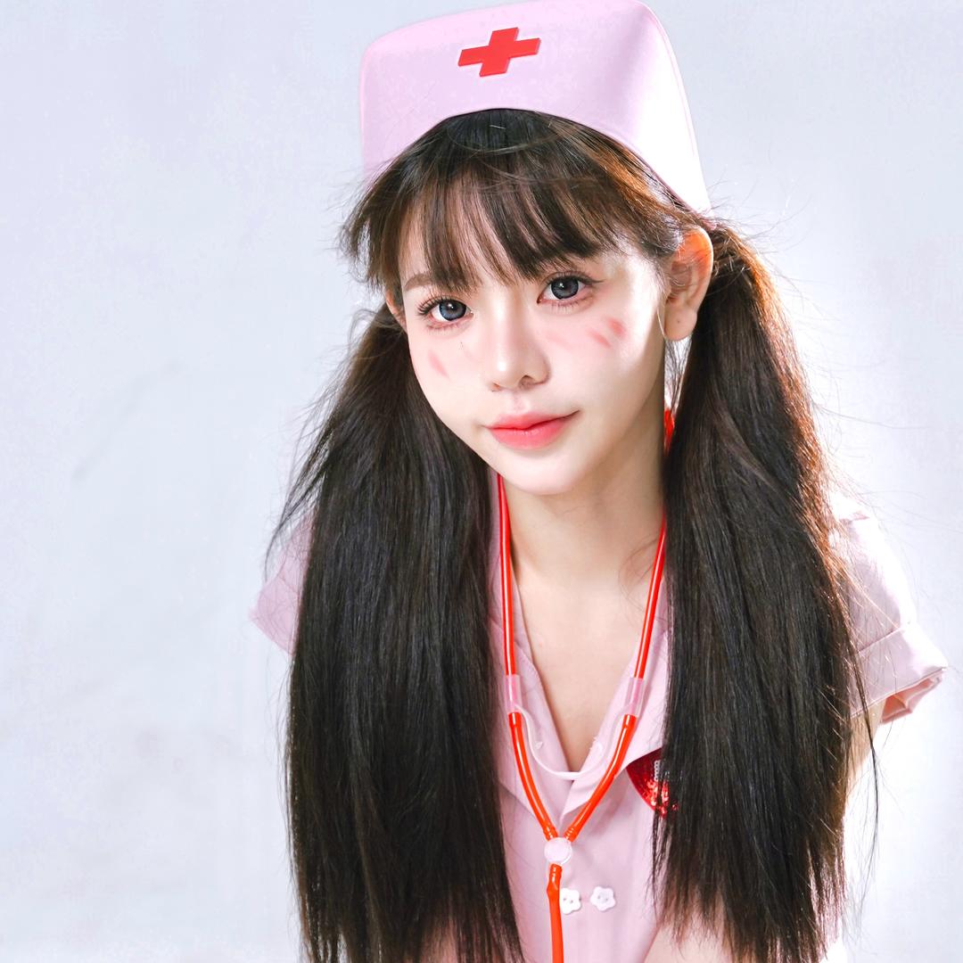 意意爱吃小龙虾