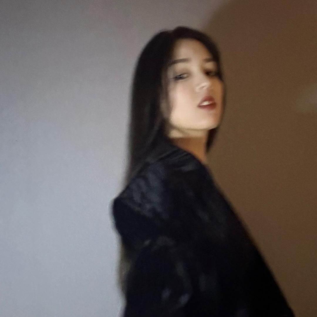 颜颜爱美