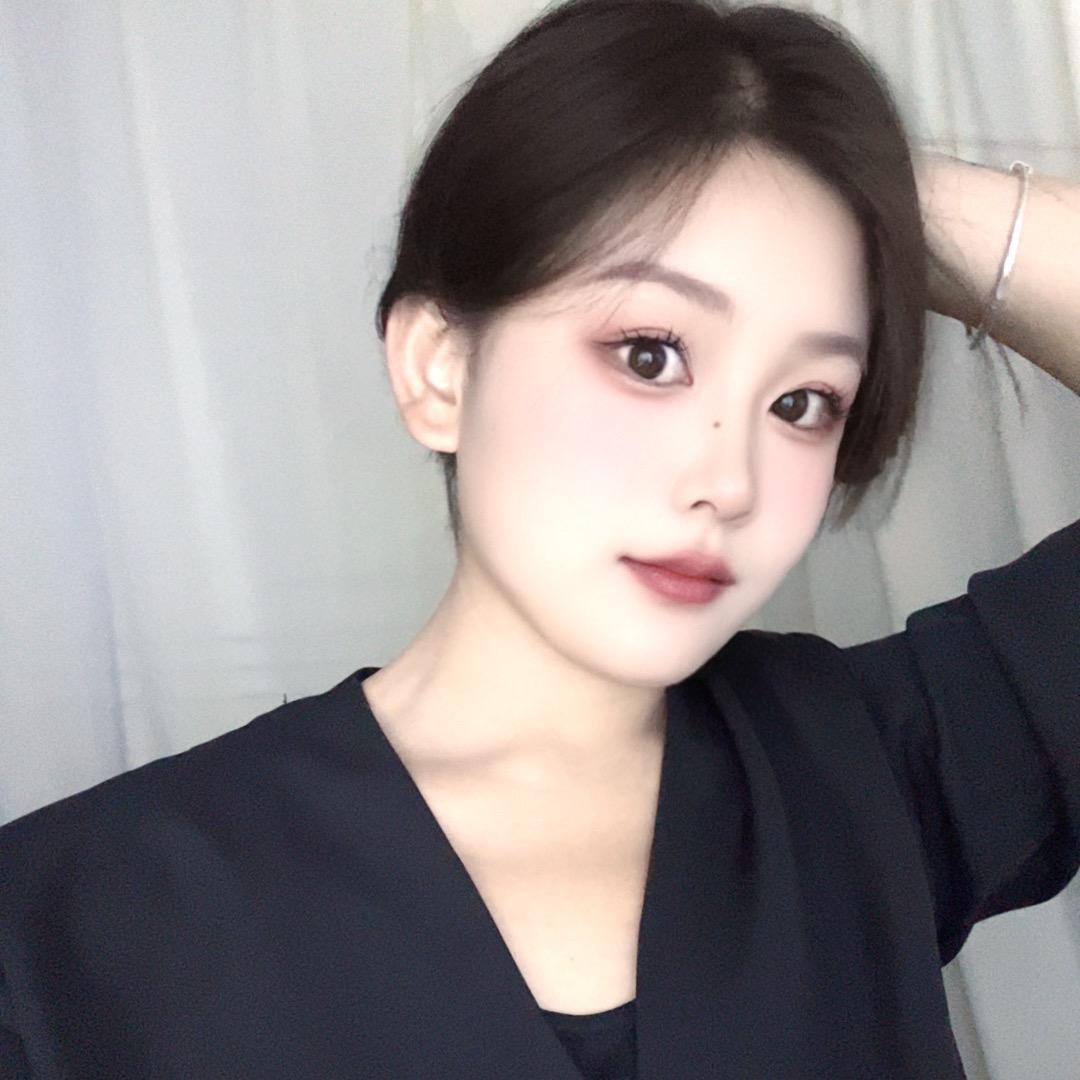 明总爱吃🍉 ²²⁷