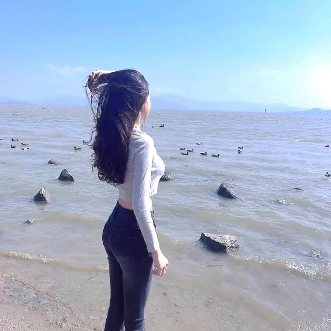 这里是小芷