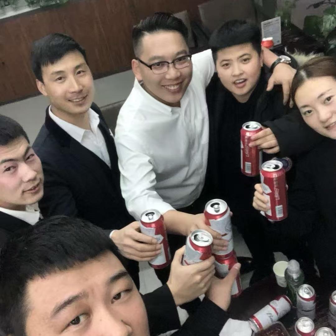 凯斯琦游泳健身迎宾路店经理明辉