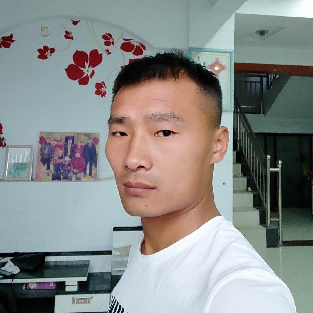 小崔爱钓鱼