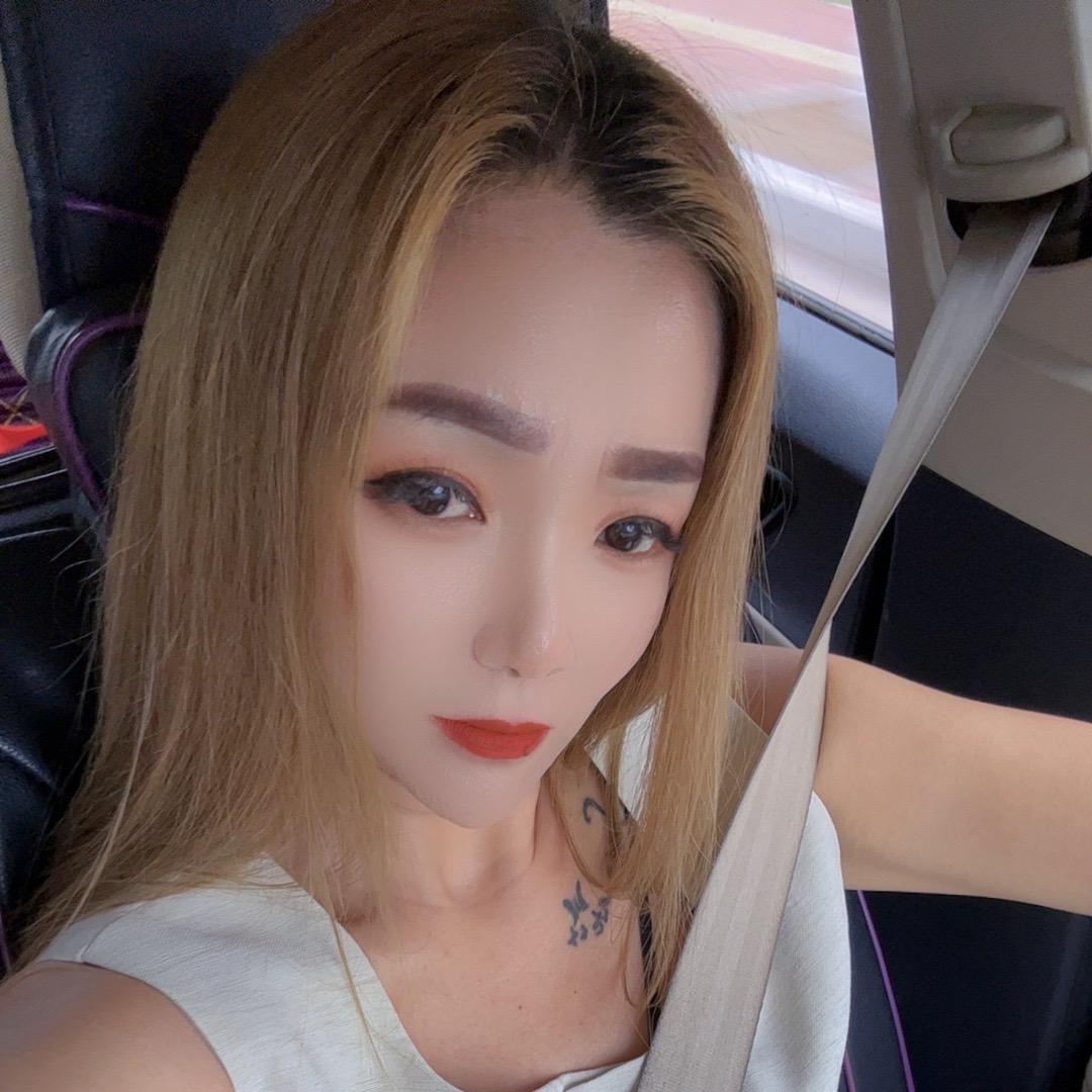 小虎牙，