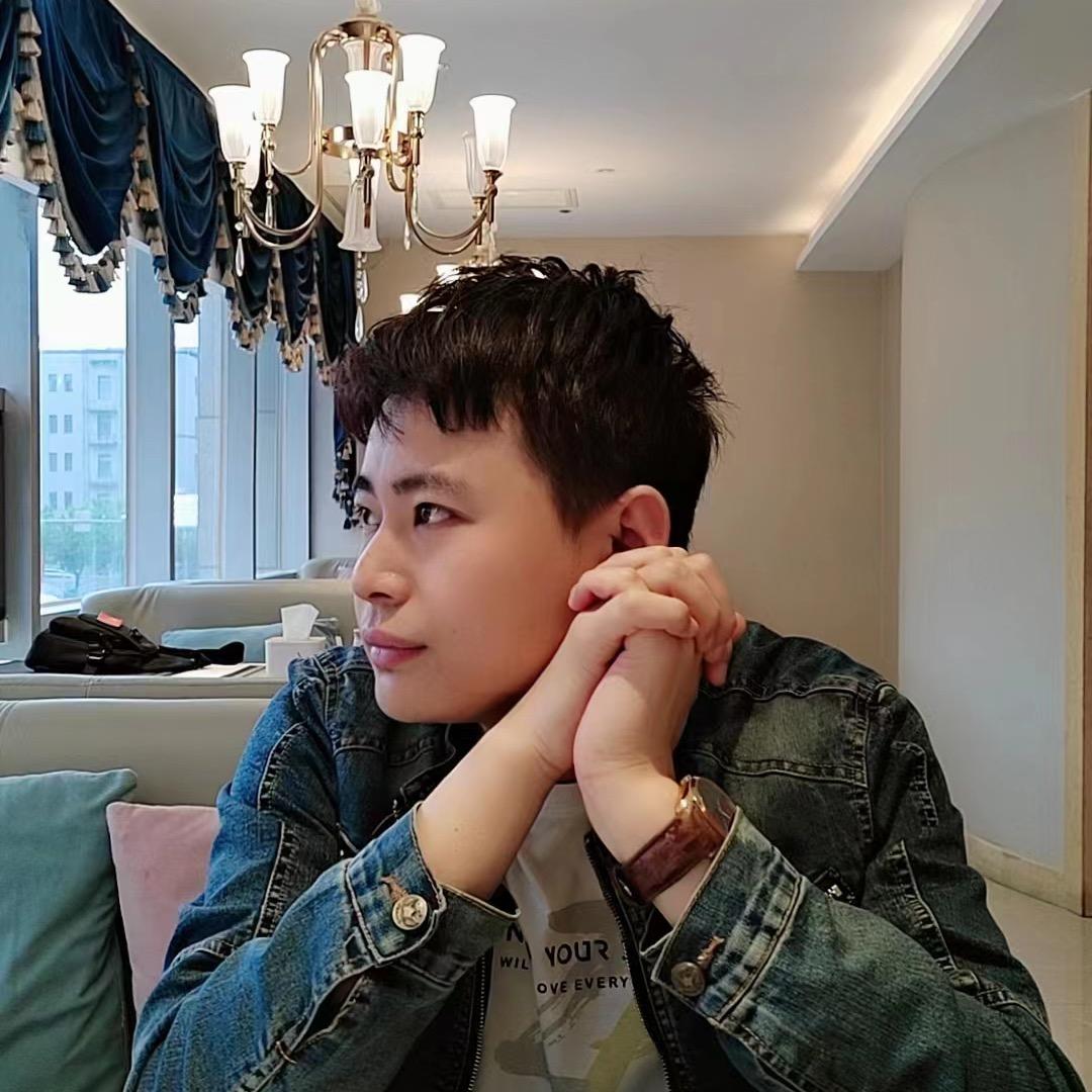 阿林，