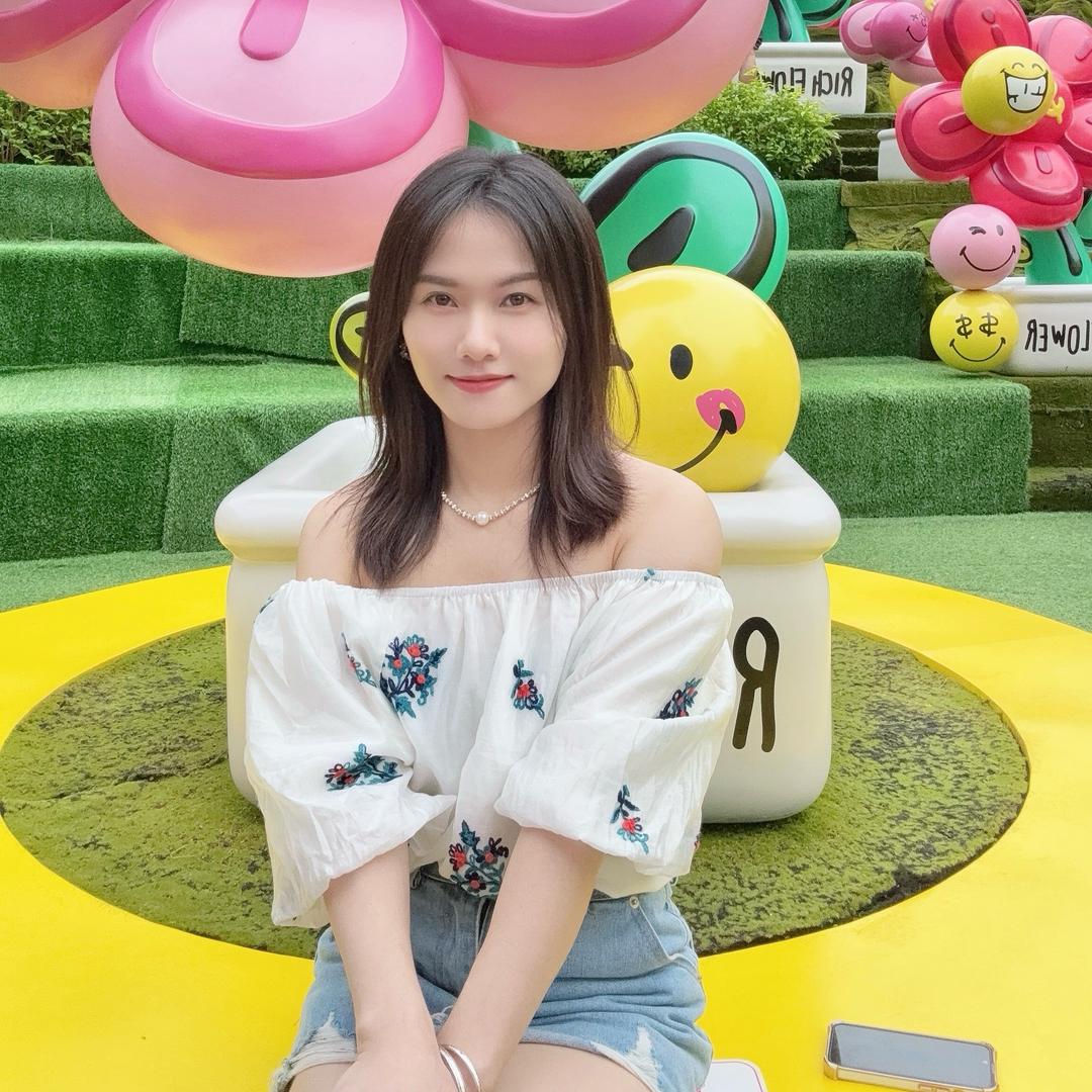 何二小姐🧍♀️