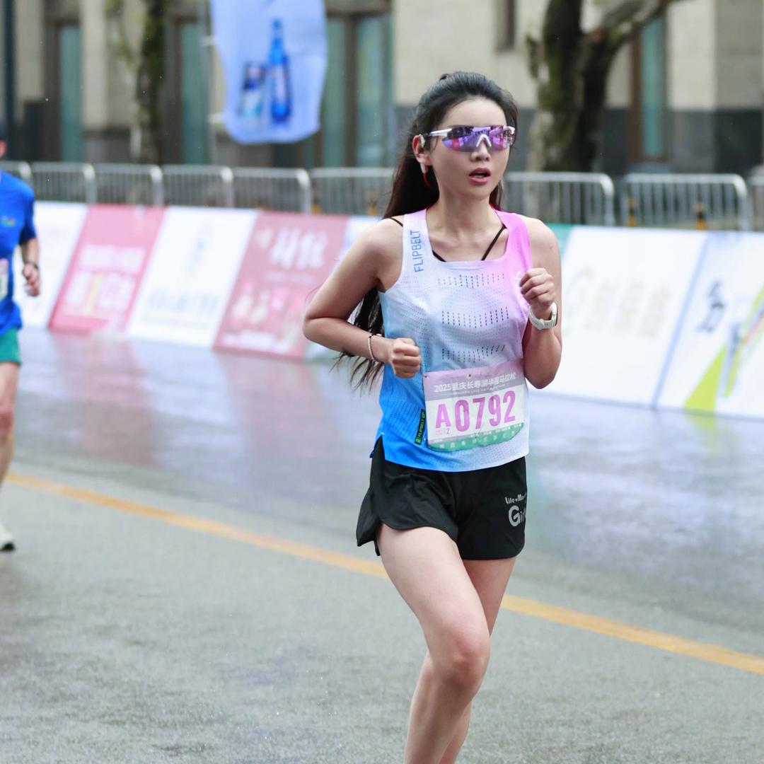 一吃就胖的培培