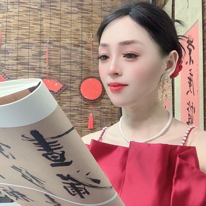 秋 香（十二月铂金梦）