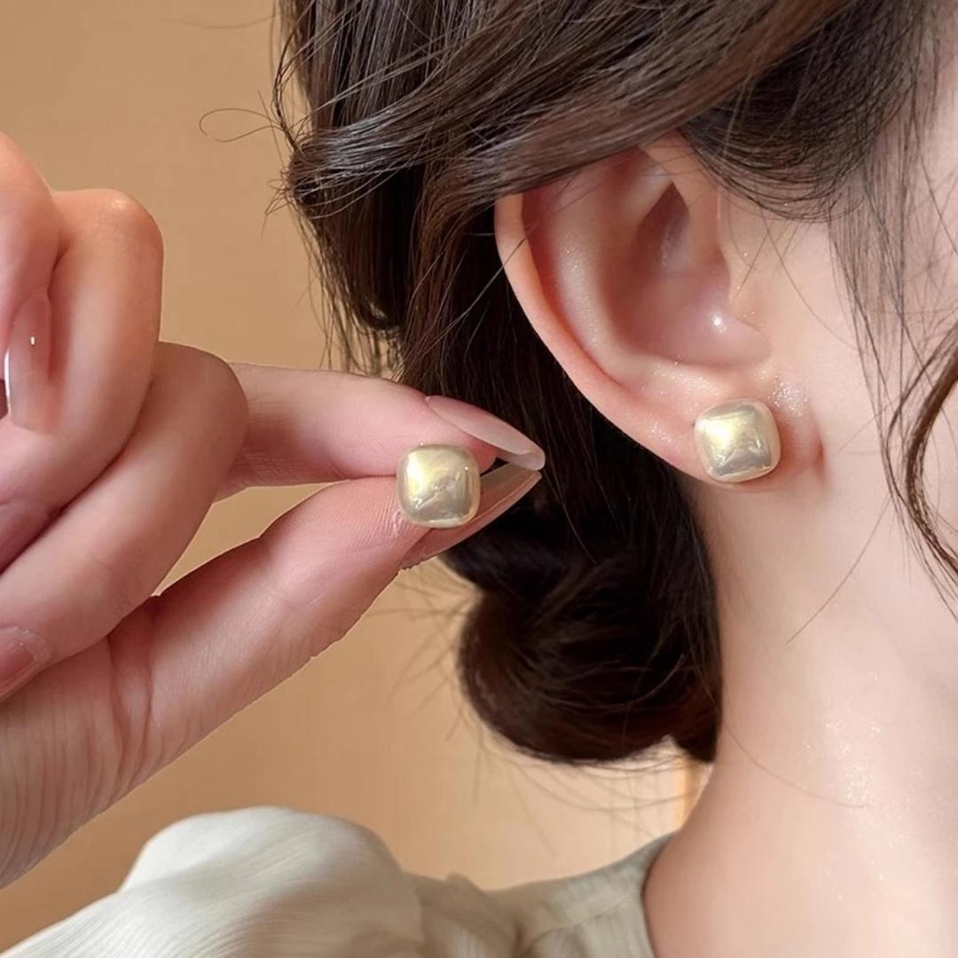 洛琳轻奢高定饰品