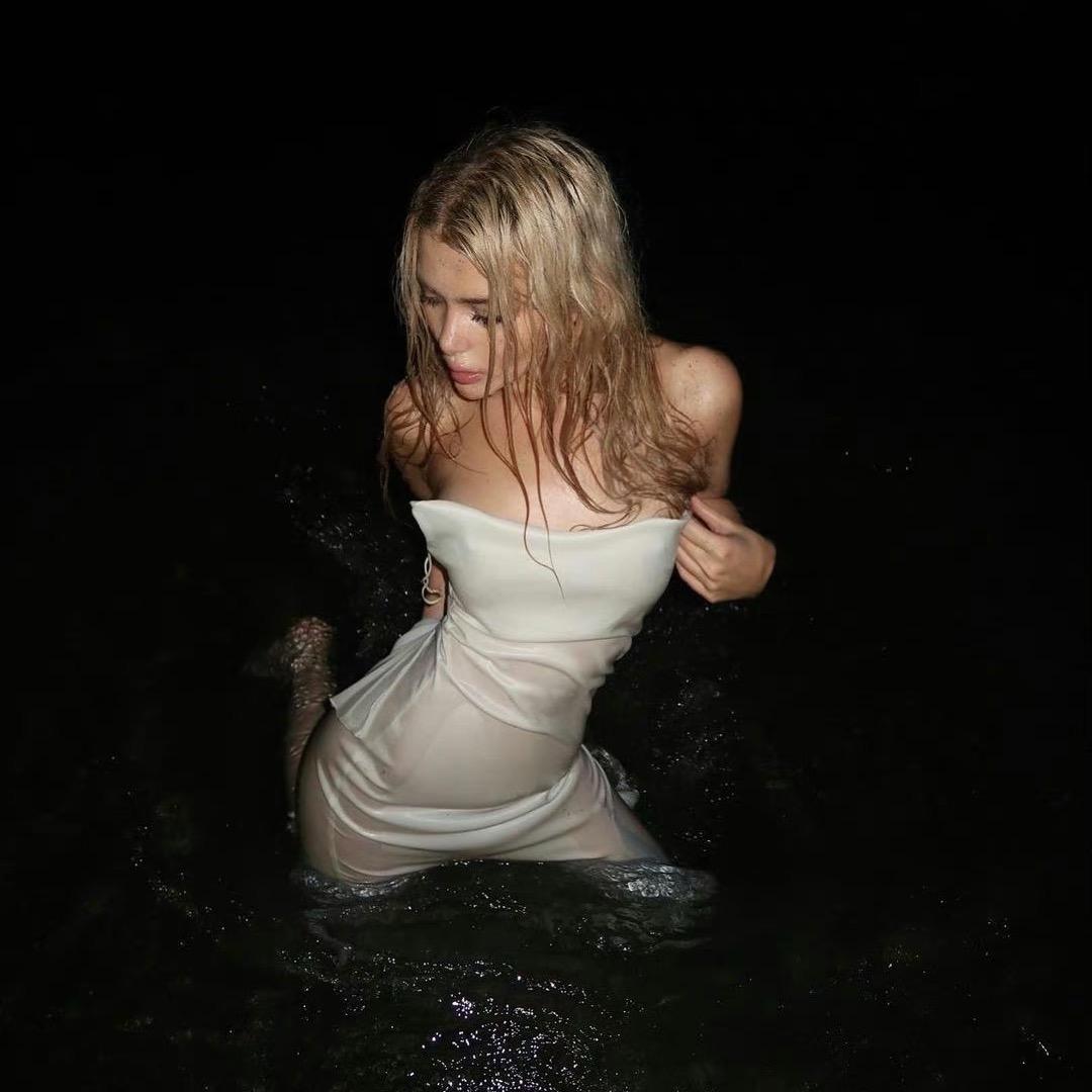 小东北在沪当柜姐