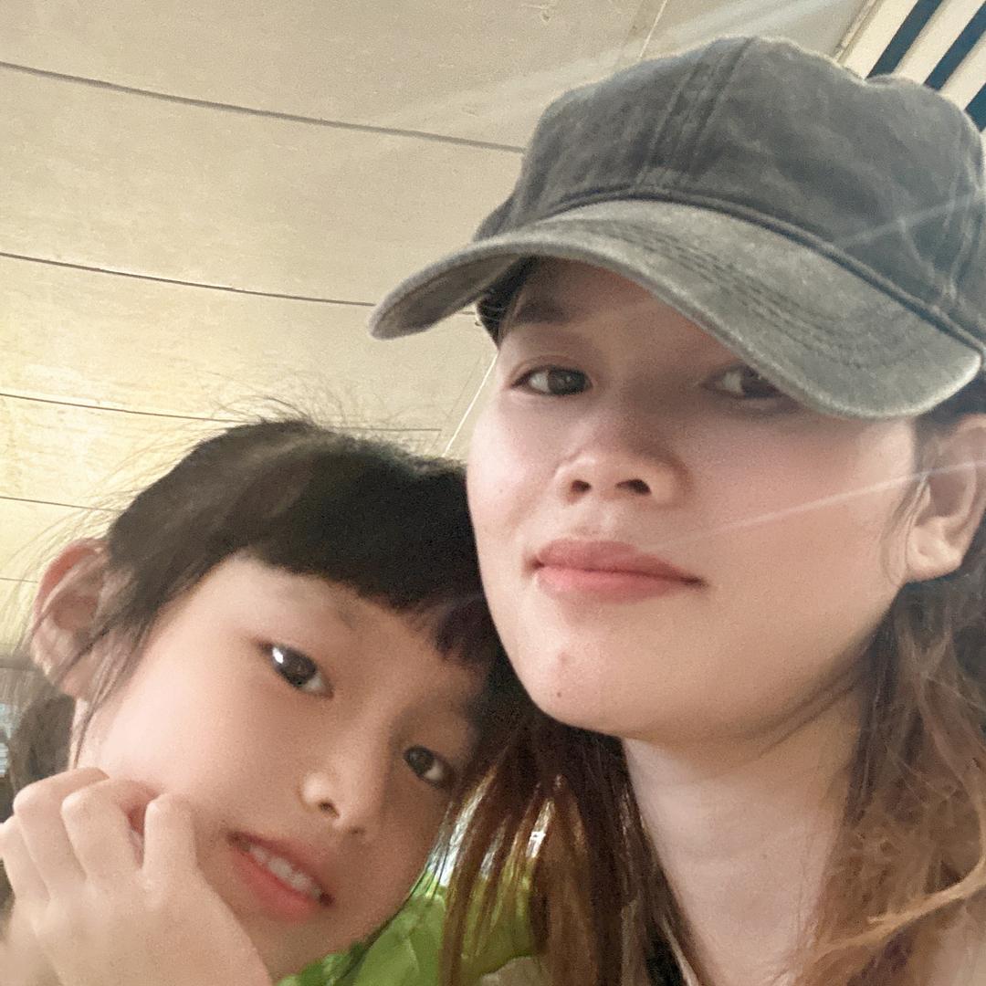 🌈🌈家有两千金💐💐