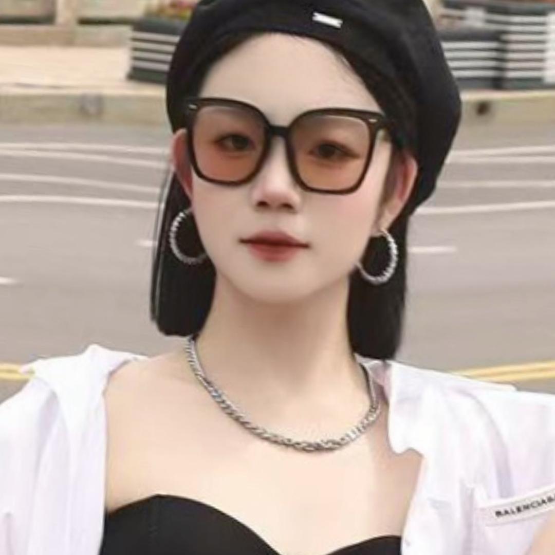 化妆师·姗姗