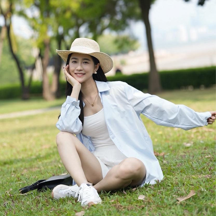 杨出众☀️