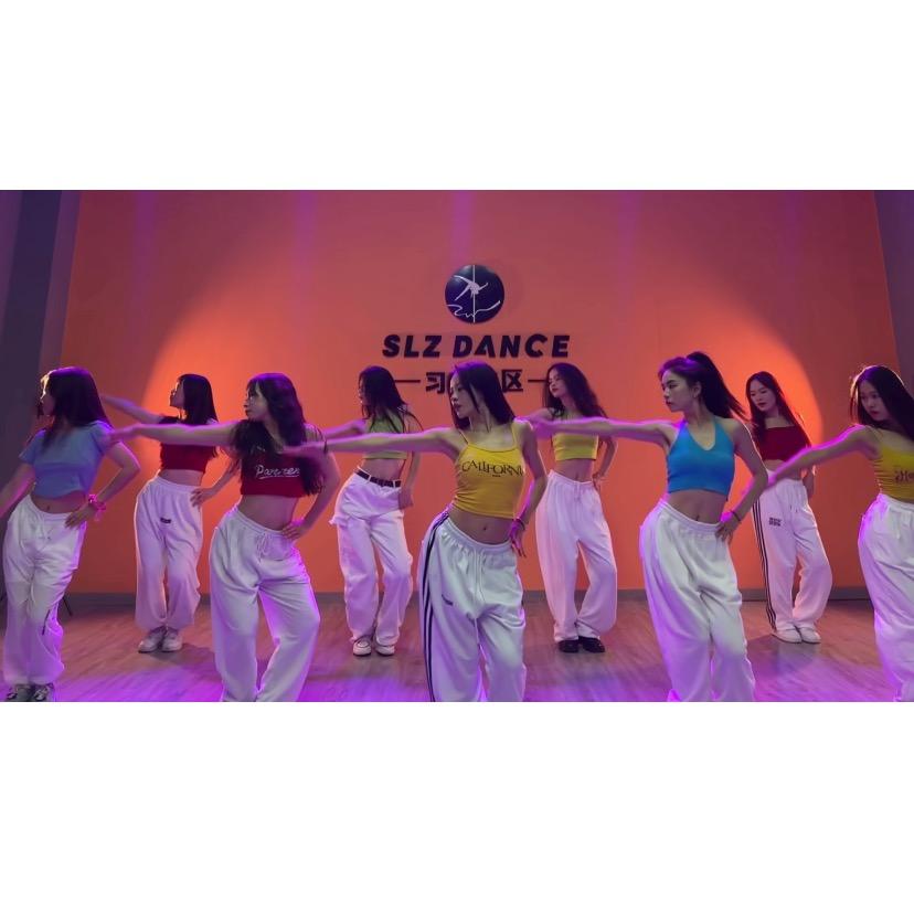 水灵子舞蹈·习水官方号